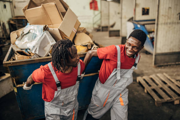 Best Commercial Cleanout Services  in Chowchilla, CA